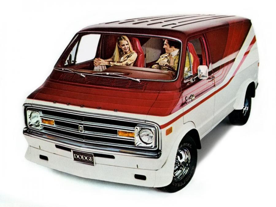  Dodge B100 Street Van 1976 года  (фото 2 из 8)